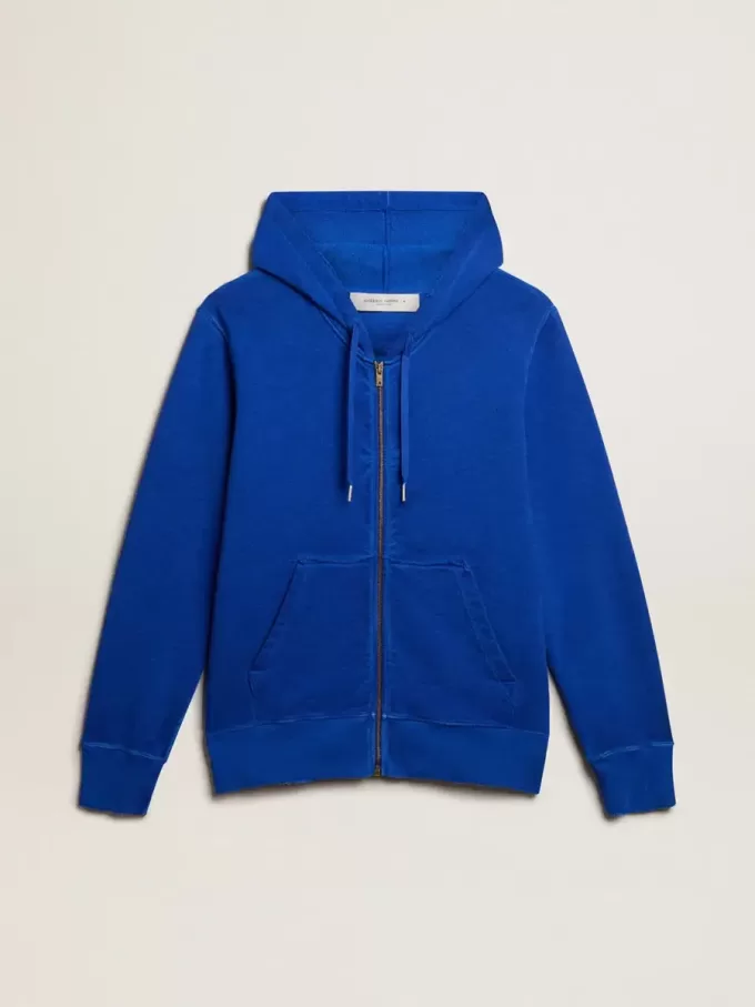 Sudadera con capucha azul para hombre con letras en la espalda. Sudadera con capucha azul para hombre con letras en la espalda.