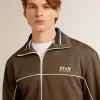 Sudadera con cremallera verde militar para hombre con logotipo blanco Sudadera con cremallera verde militar para hombre con logotipo blanco