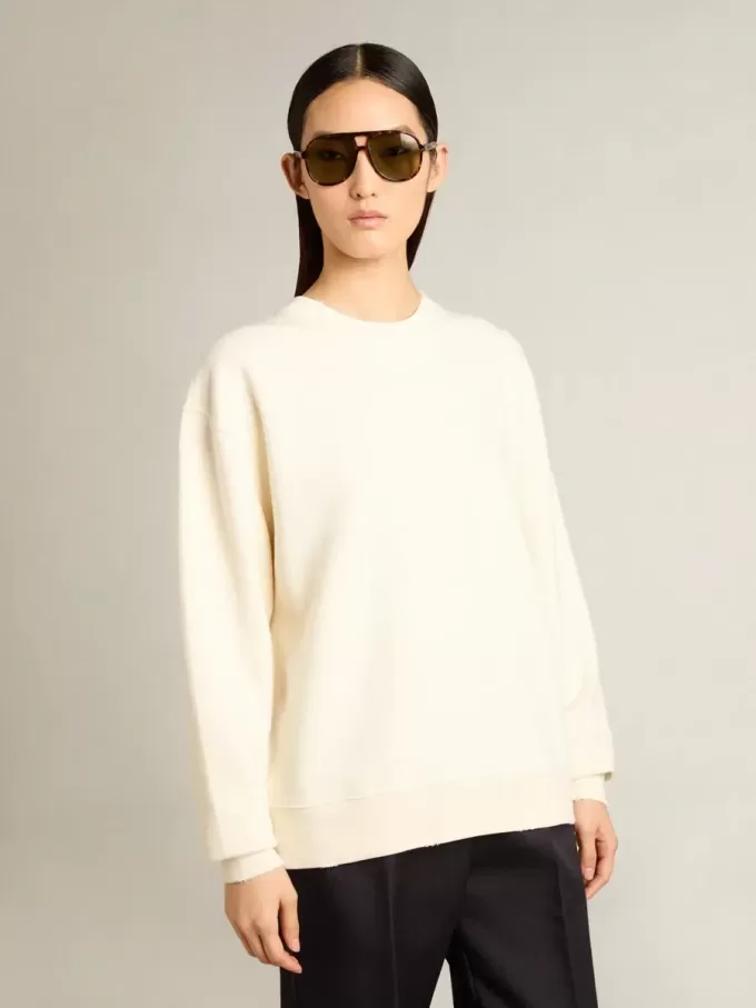 Sudadera en blanco envejecido con logotipo invertido en la espalda – Jersey Capsule Sudadera en blanco envejecido con logotipo invertido en la espalda – Jersey Capsule