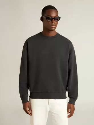 Sudadera en negro lavado con logotipo invertido en la espalda – Jersey Capsule