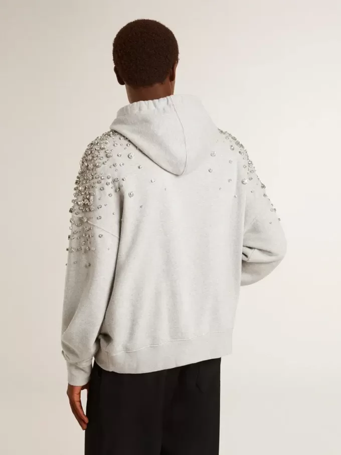 Sudadera gris con capucha y adornos de cristales Sudadera gris con capucha y adornos de cristales