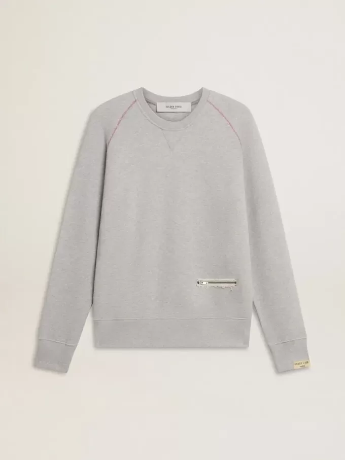 Sudadera gris de cuello redondo para hombre con costuras en contraste Sudadera gris de cuello redondo para hombre con costuras en contraste