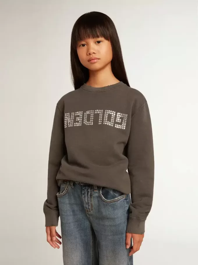 Sudadera gris desgastada con letras de cristal Sudadera gris desgastada con letras de cristal