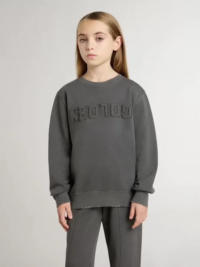 Sudadera gris para niños con logotipo en relieve Sudadera gris para niños con logotipo en relieve
