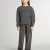Sudadera gris para niños con logotipo en relieve Sudadera gris para niños con logotipo en relieve
