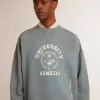 Sudadera oversize en azul celeste con acabado desgastado Sudadera oversize en azul celeste con acabado desgastado