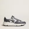Suela de running para hombre en nailon gris y piel napa negra con estrella de ante negro. Suela de running para hombre en nailon gris y piel napa negra con estrella de ante negro.