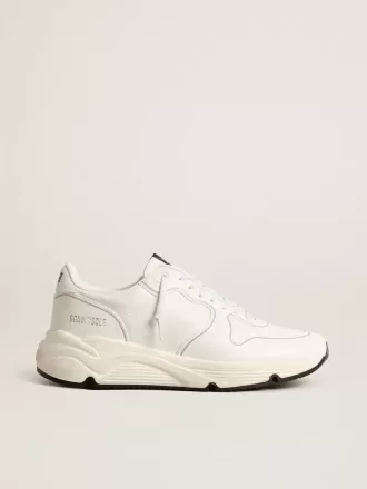 Suela de running para hombre de origen biológico con estrella blanca y lengüeta en el talón