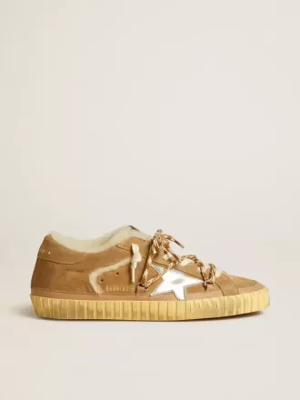Super-Star en ante beige y piel de oveja con estrella de cuero metalizado