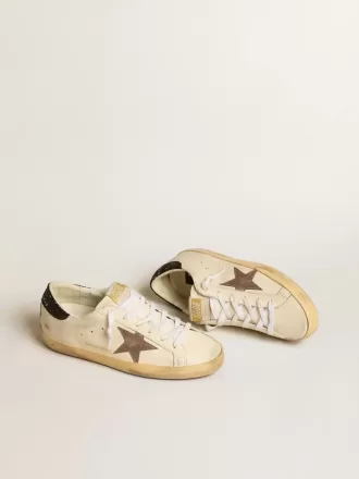 Super-Star LTD con estrella de cuero laminado y lengüeta del talón con purpurina negra Super-Star LTD con estrella de cuero laminado y lengüeta del talón con purpurina negra