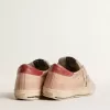 Super-Star LTD en nubuck rosa con estrella perforada y lengüeta de cuero en el talón Super-Star LTD en nubuck rosa con estrella perforada y lengüeta de cuero en el talón