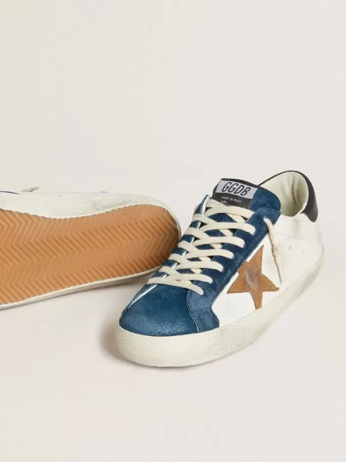 Super-Star LTD para hombre con estrella de piel con estampado de cocodrilo en color tabaco y lengüeta del talón de piel negra Super-Star LTD para hombre con estrella de piel con estampado de cocodrilo en color tabaco y lengüeta del talón de piel negra