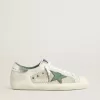 Super-Star LTD para hombre en ante blanco y malla con estrella de piel verde y lengüeta plateada en el talón Super-Star LTD para hombre en ante blanco y malla con estrella de piel verde y lengüeta plateada en el talón