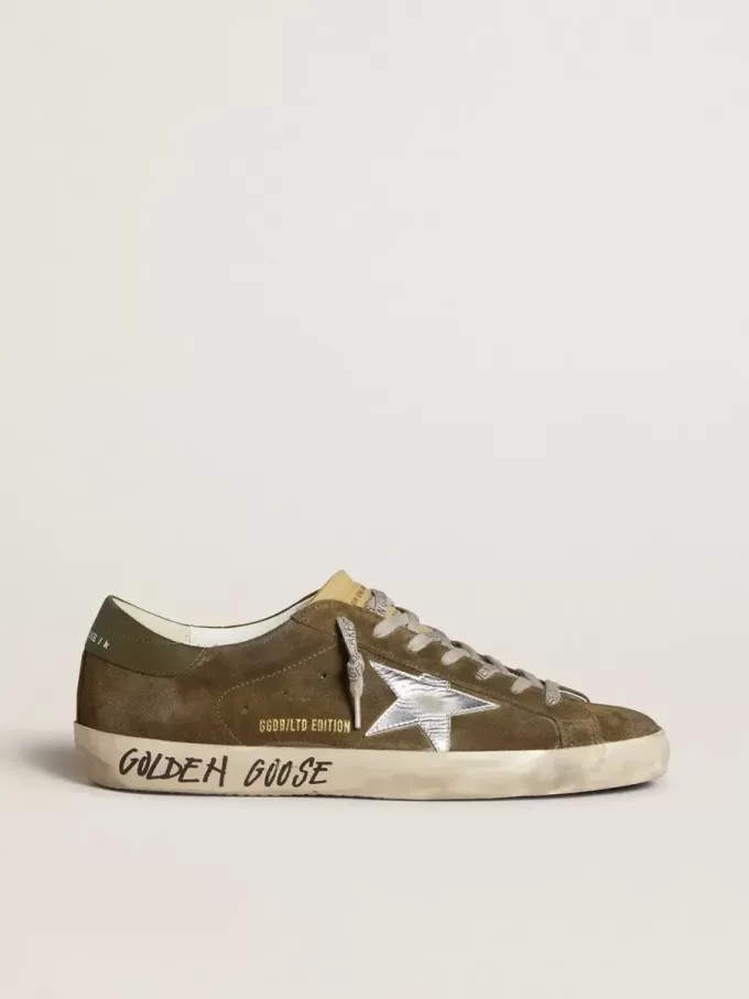 Super-Star LTD para hombre en ante con estrella de piel metalizada y lengüeta de piel en el talón