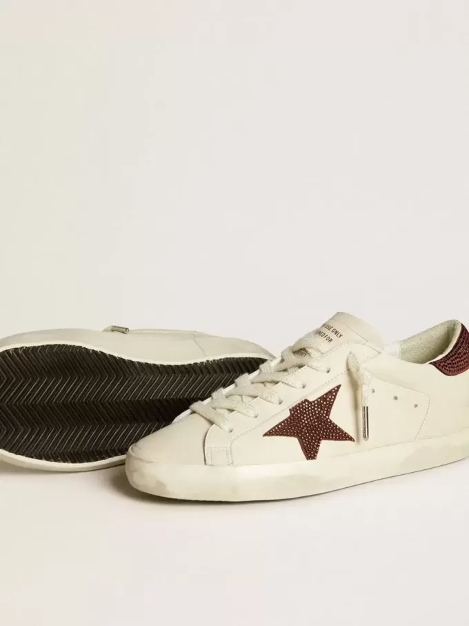 Super-Star LTD para mujer con estrella de ante y lengüeta en el talón con cristales Swarovski Super-Star LTD para mujer con estrella de ante y lengüeta en el talón con cristales Swarovski