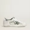 Super-Star LTD para mujer en ante blanco y malla con estrella de piel verde y lengüeta del talón de piel plateada metalizada Super-Star LTD para mujer en ante blanco y malla con estrella de piel verde y lengüeta del talón de piel plateada metalizada