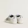 Super-Star LTD para mujer en ante blanco y malla con estrella de piel verde y lengüeta del talón de piel plateada metalizada Super-Star LTD para mujer en ante blanco y malla con estrella de piel verde y lengüeta del talón de piel plateada metalizada