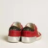 Super-Star LTD para mujer en nubuck rojo con estrella de cuero y lengüeta brillante en el talón Super-Star LTD para mujer en nubuck rojo con estrella de cuero y lengüeta brillante en el talón
