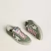 Super-Star LTD para mujer en nubuck verde con estrella y lengüeta en el talón de cuero blanco Super-Star LTD para mujer en nubuck verde con estrella y lengüeta en el talón de cuero blanco