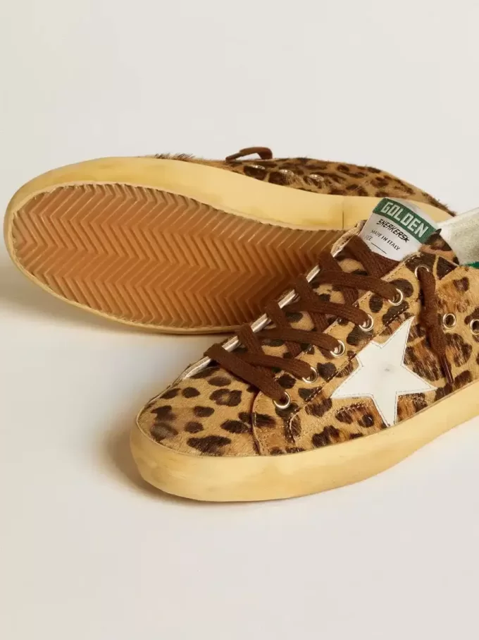 Super-Star LTD para mujer en piel de potro con estampado de leopardo, estrella de piel y lengüeta en el talón Super-Star LTD para mujer en piel de potro con estampado de leopardo, estrella de piel y lengüeta en el talón