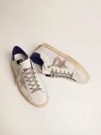 Super-Star para hombre con estrella de ante y lengüeta azul en el talón Super-Star para hombre con estrella de ante y lengüeta azul en el talón