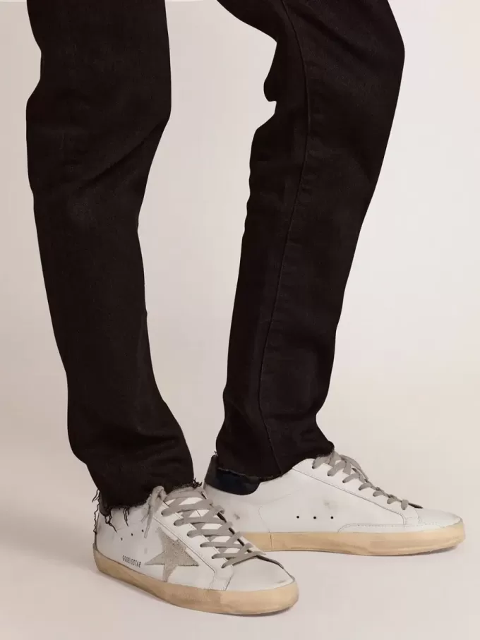 Super-Star para hombre con estrella de ante y lengüeta azul en el talón Super-Star para hombre con estrella de ante y lengüeta azul en el talón