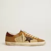 Super-Star para hombre en ante beige y caramelo con estrella de piel craquelada negra