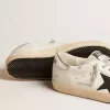Super-Star para hombre en piel blanca con estrella de nubuck negro y lengüeta del talón en piel metalizada plateada Super-Star para hombre en piel blanca con estrella de nubuck negro y lengüeta del talón en piel metalizada plateada