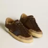 Super-Star para hombre en piel con estrella de piel azul y lengüeta del talón en nubuck beige Super-Star para hombre en piel con estrella de piel azul y lengüeta del talón en nubuck beige