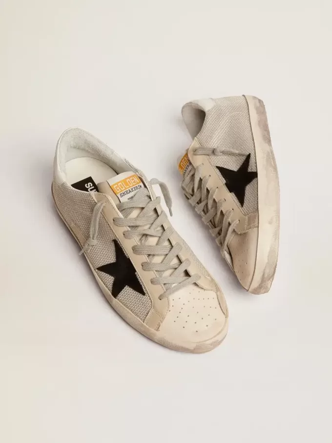 Super-Star para hombre en piel con estrella negra Super-Star para hombre en piel con estrella negra