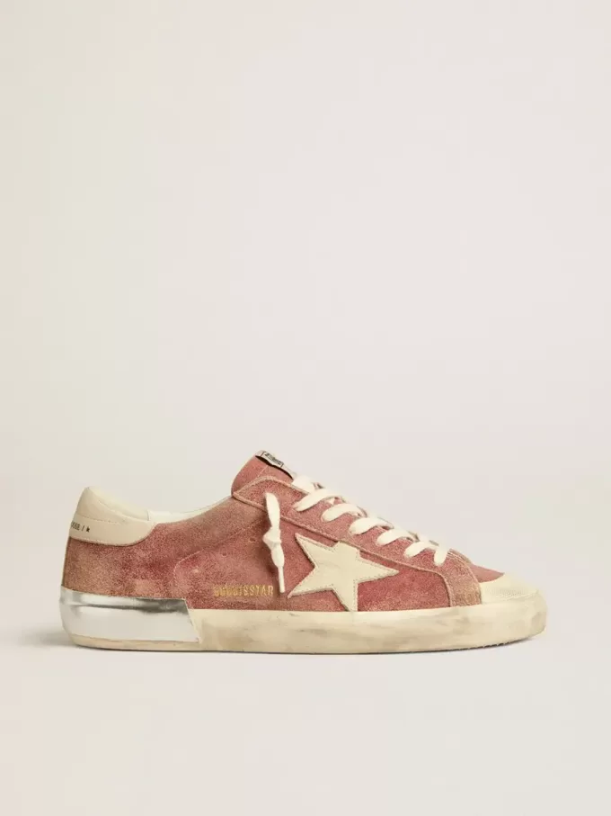Super-Star para hombre en piel roja con estrella y lengüeta en el talón en nubuck color crema Super-Star para hombre en piel roja con estrella y lengüeta en el talón en nubuck color crema