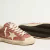 Super-Star para hombre en piel roja con estrella y lengüeta en el talón en nubuck color crema Super-Star para hombre en piel roja con estrella y lengüeta en el talón en nubuck color crema
