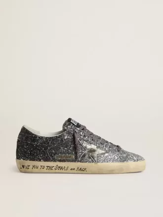 Super Star para mujer con parte superior brillante y estrella de cuero metalizado plateado