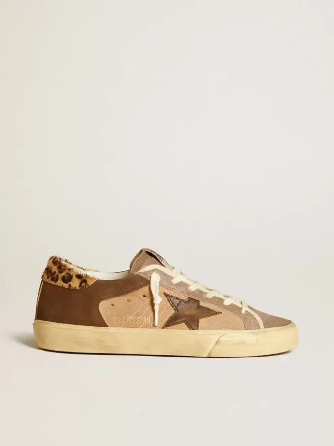 Super-Star para mujer en ante con estrella de piel y lengüeta del talón en piel de potro Super-Star para mujer en ante con estrella de piel y lengüeta del talón en piel de potro