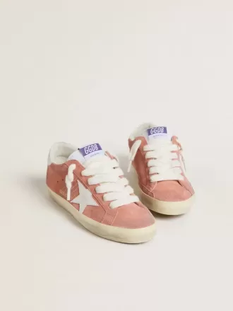 Super-Star para mujer en ante coral con estrella y lengüeta del talón en cuero blanco