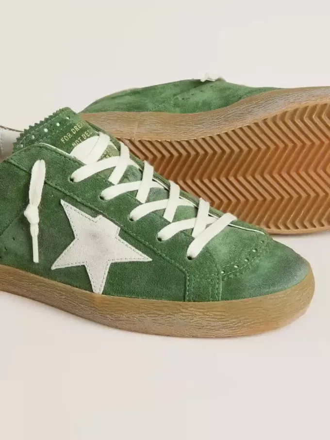Super-Star para mujer en ante verde con estrella blanca Super-Star para mujer en ante verde con estrella blanca