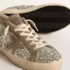 Super-Star para mujer en brillo platino con estrella de ante gris paloma Super-Star para mujer en brillo platino con estrella de ante gris paloma