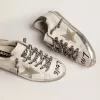 Super-Star para mujer en piel blanca con estrella de ante gris Super-Star para mujer en piel blanca con estrella de ante gris