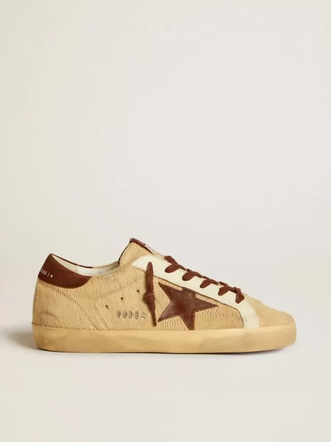 Super-Star para mujer en piel de potro beige con estrella y lengüeta del talón en ante marrón Super-Star para mujer en piel de potro beige con estrella y lengüeta del talón en ante marrón