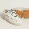 Teen Old School en piel blanca con detalles dorados Teen Old School en piel blanca con detalles dorados