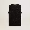 Top de malla negra con lentejuelas y detalles en contraste Top de malla negra con lentejuelas y detalles en contraste