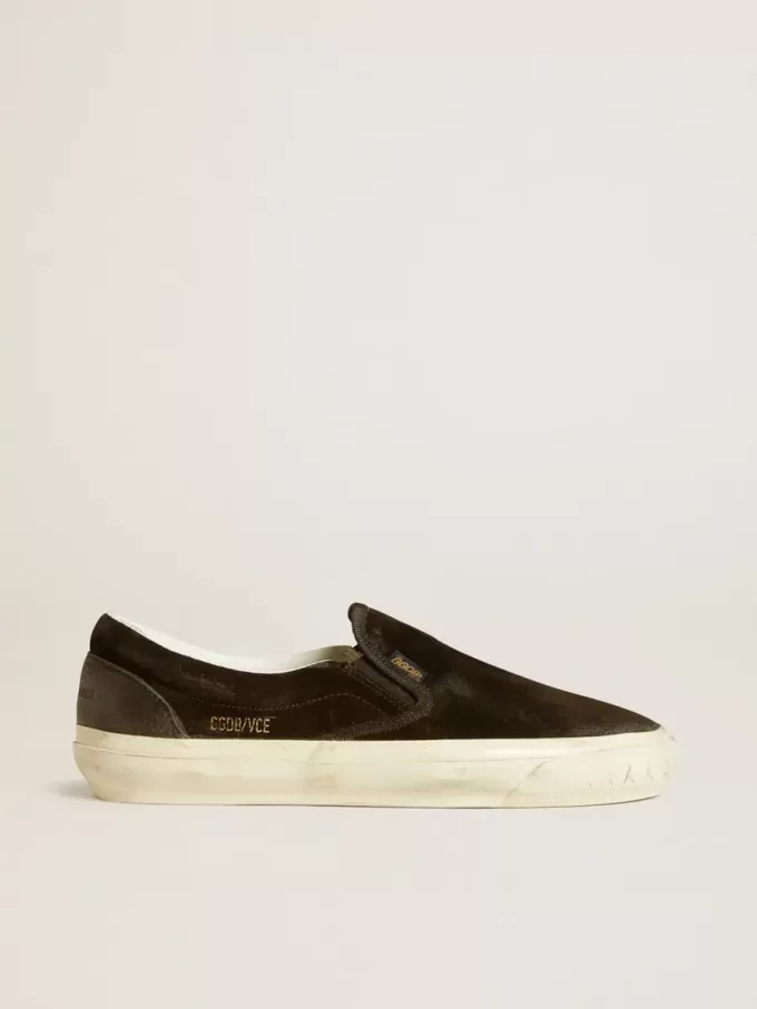 VCE Penstar para mujer en ante negro con lengüeta del talón en cuero negro VCE Penstar para mujer en ante negro con lengüeta del talón en cuero negro