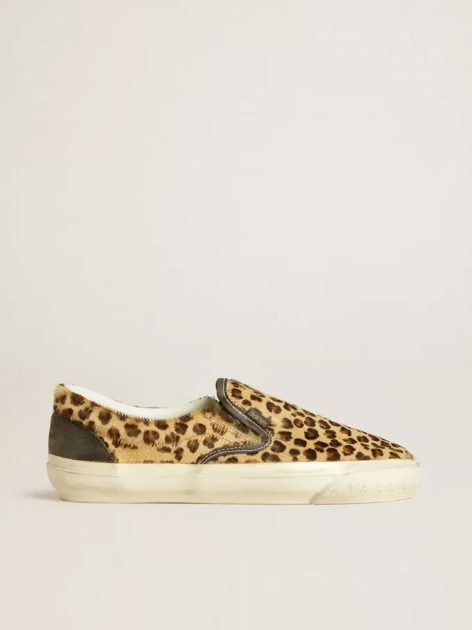 VCE Penstar para mujer en piel de potro con estampado de leopardo y lengüeta del talón en piel negra VCE Penstar para mujer en piel de potro con estampado de leopardo y lengüeta del talón en piel negra
