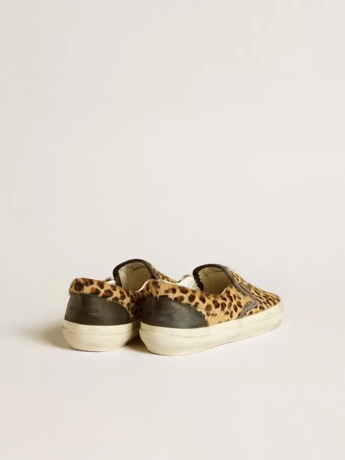 VCE Penstar para mujer en piel de potro con estampado de leopardo y lengüeta del talón en piel negra VCE Penstar para mujer en piel de potro con estampado de leopardo y lengüeta del talón en piel negra