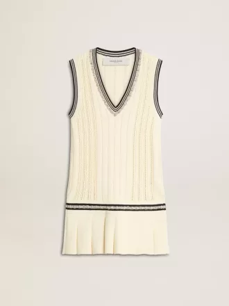 Vestido camisero de algodón blanco desgastado para mujer con ribetes azul oscuro y cristales