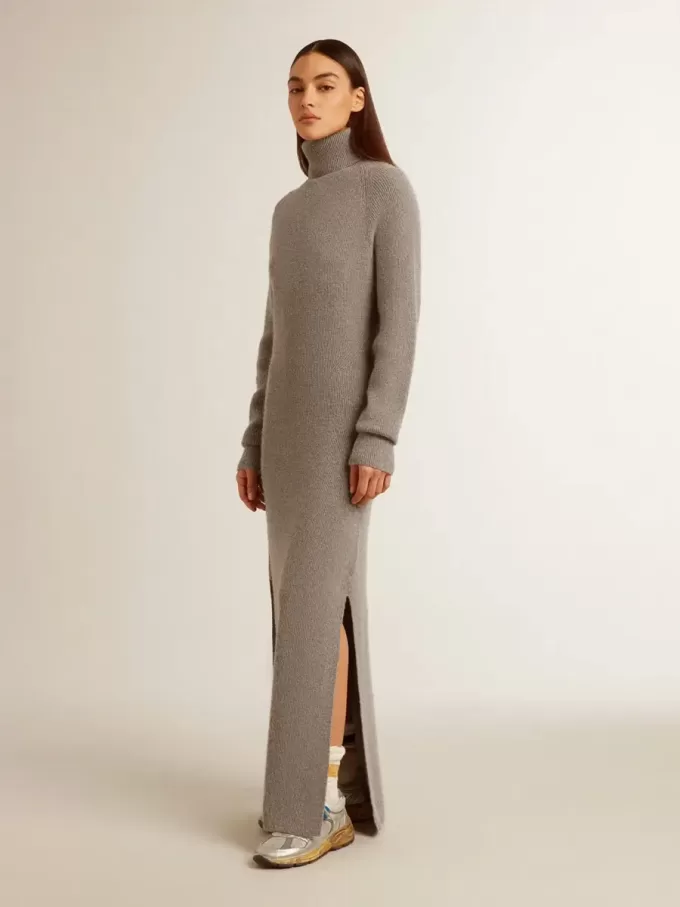 Vestido de lana acanalado gris jaspeado con cuello alto Vestido de lana acanalado gris jaspeado con cuello alto