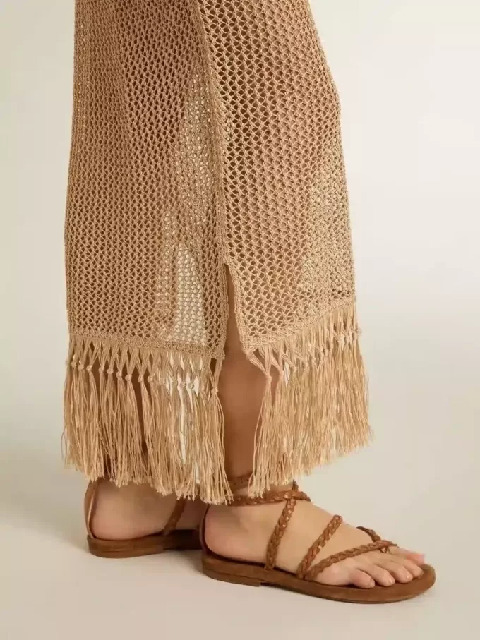 Vestido midi sin mangas para mujer en croché beige con flecos Vestido midi sin mangas para mujer en croché beige con flecos