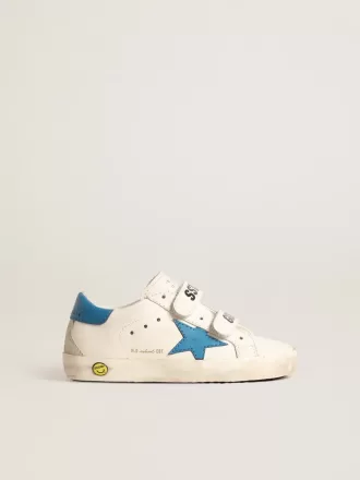 Young Old School en piel con estrella azul claro y lengüeta en el talón