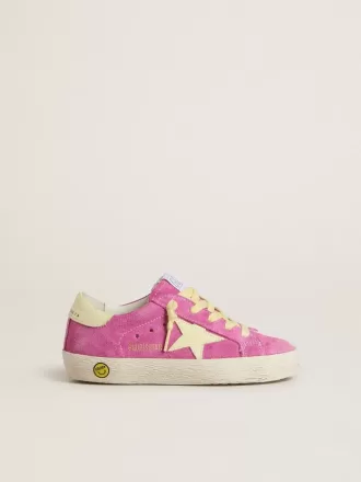 Young Super-Star en ante rosa con estrella amarilla clara y lengüeta en el talón