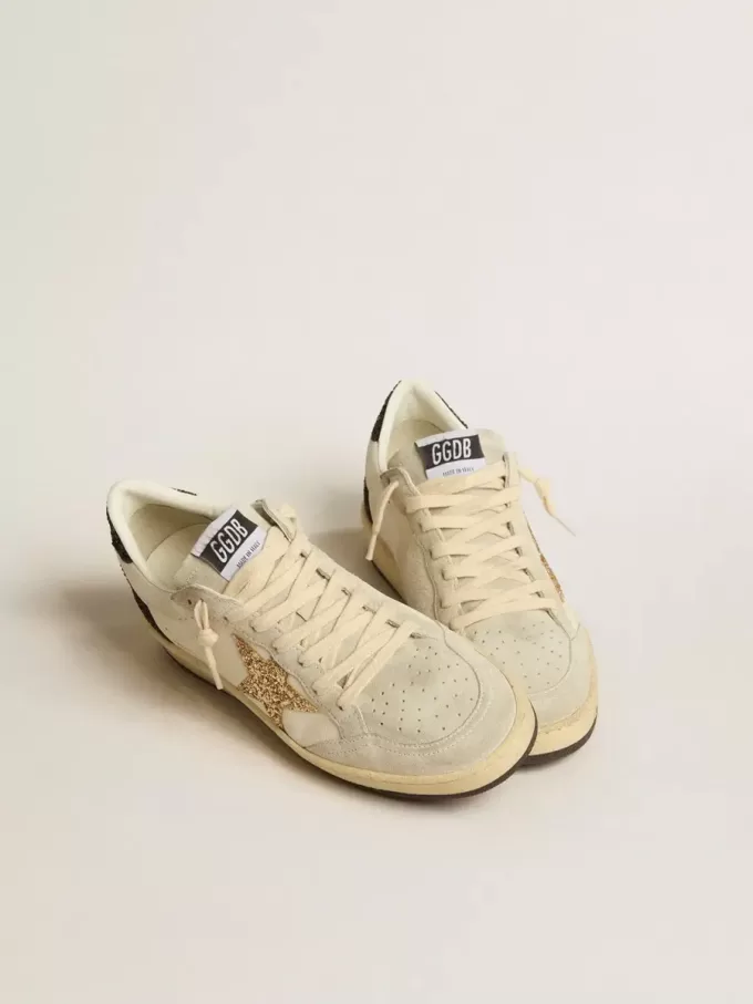 Zapatillas Ball Star LTD para mujer en napa y ante con estrella brillante y lengüeta negra en el talón Zapatillas Ball Star LTD para mujer en napa y ante con estrella brillante y lengüeta negra en el talón